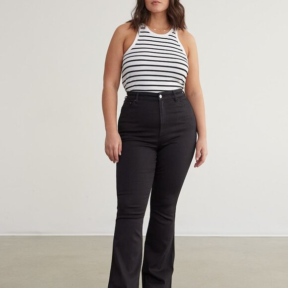 Reitmans Flare black jeans / 30 - Picture 1 of 8